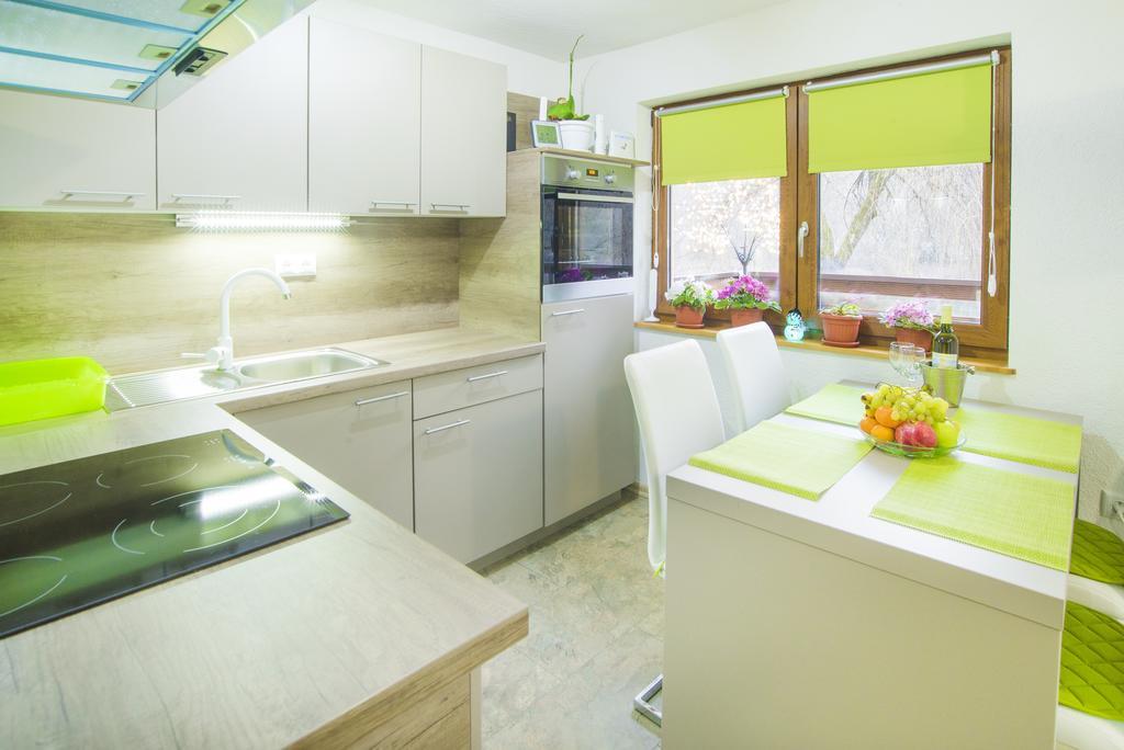 Moonriver Apartment Veljun Extérieur photo